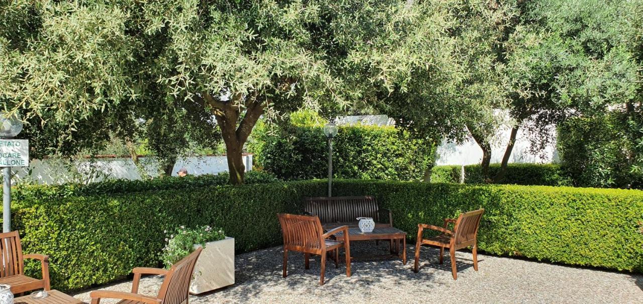 Agriturismo La Rondine Otranto Luaran gambar